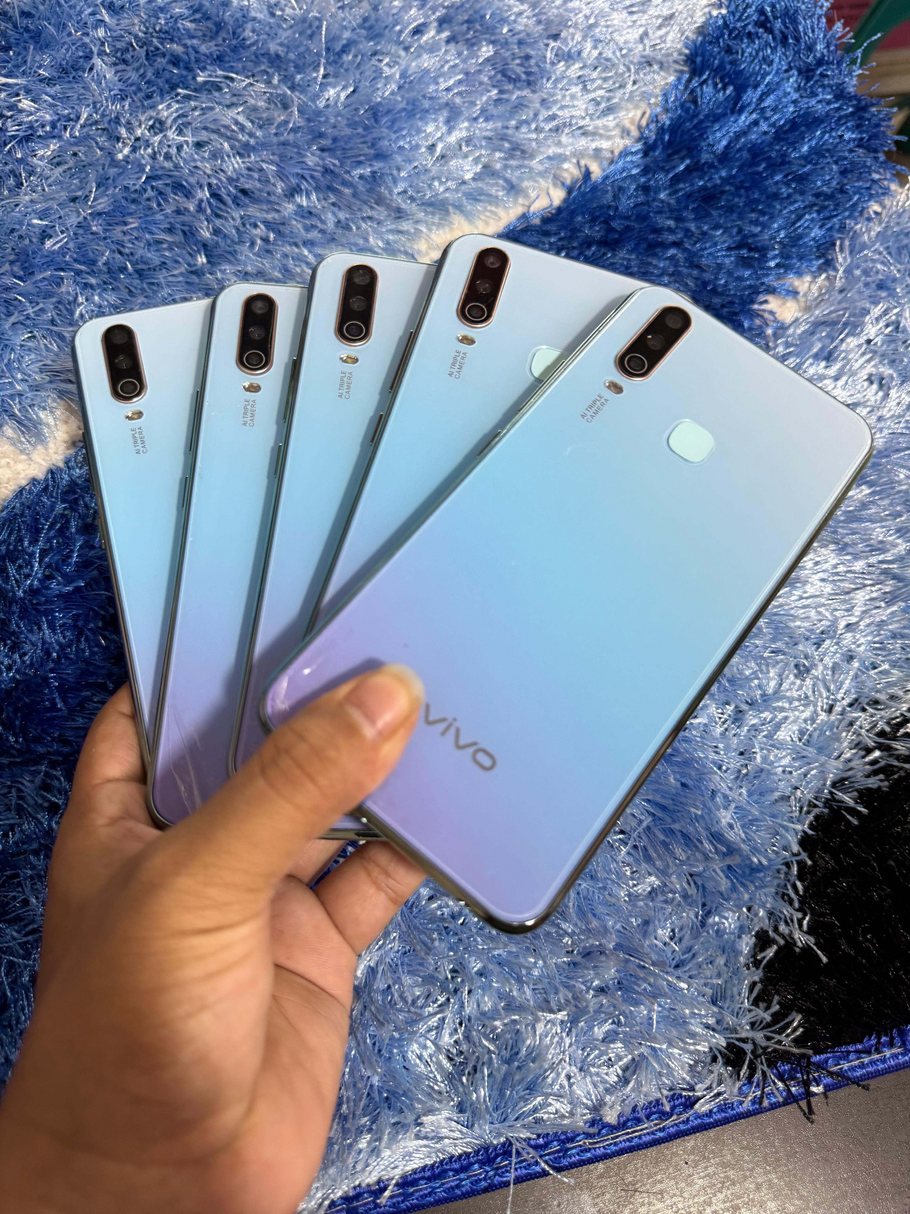 Vivo Y17 8GB RAM 256GB ROM FingerPrint 5000mAh Battery New Smart Phone